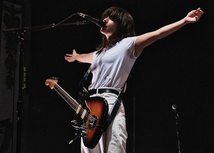 COURTNEY BARNETT
